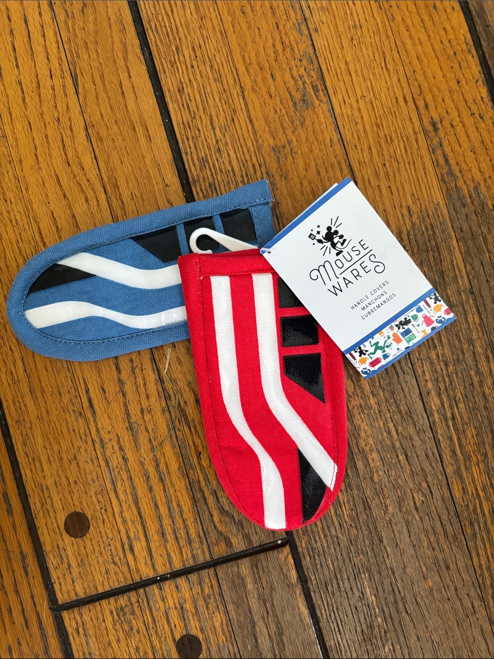Disney Monorail Oven Mitts - Mouse Wares NWT